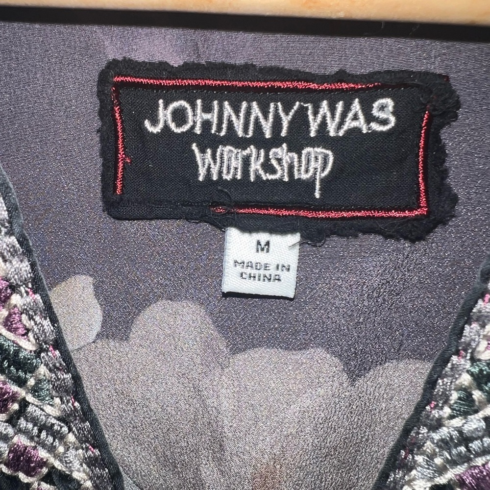Johnny Was Gray Workshop Paris Floral Blouse with Pink Accents - Picture 7 of 11